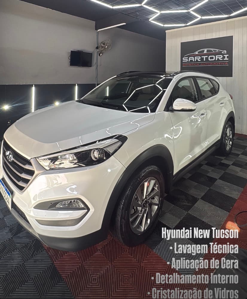 Hyundai New Tucson branco após lavagem técnica e cristalização